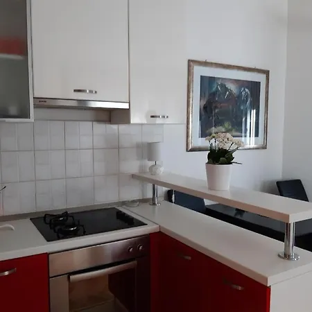 Marina Apartment *
